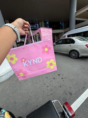 Customer photo review of Kynd Paper Bag