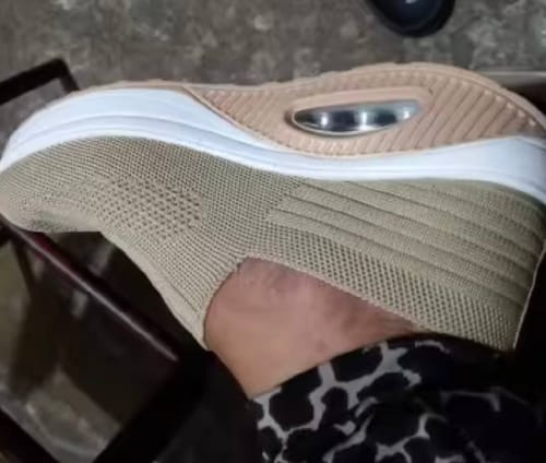 Customer photo review of Luvora Hübsche und bequeme orthopädische Schuhe