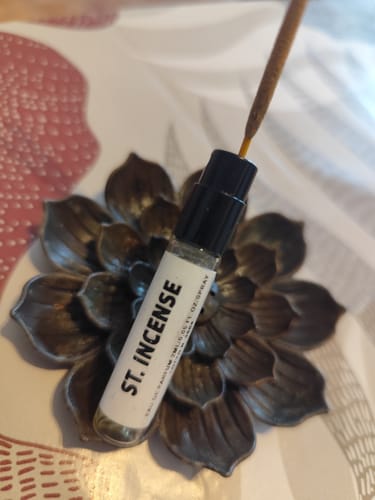 Customer photo review of ST INCENSE