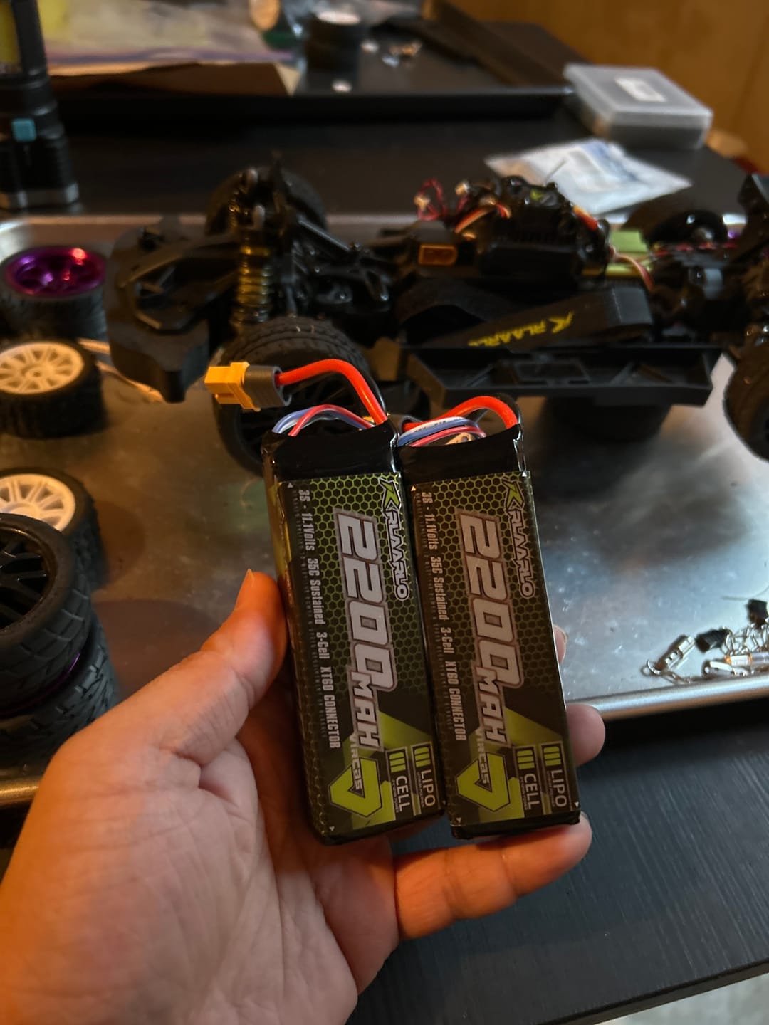 Customer photo review of 11.1V 2200mah 3S Lipo Battery XT60 Plug