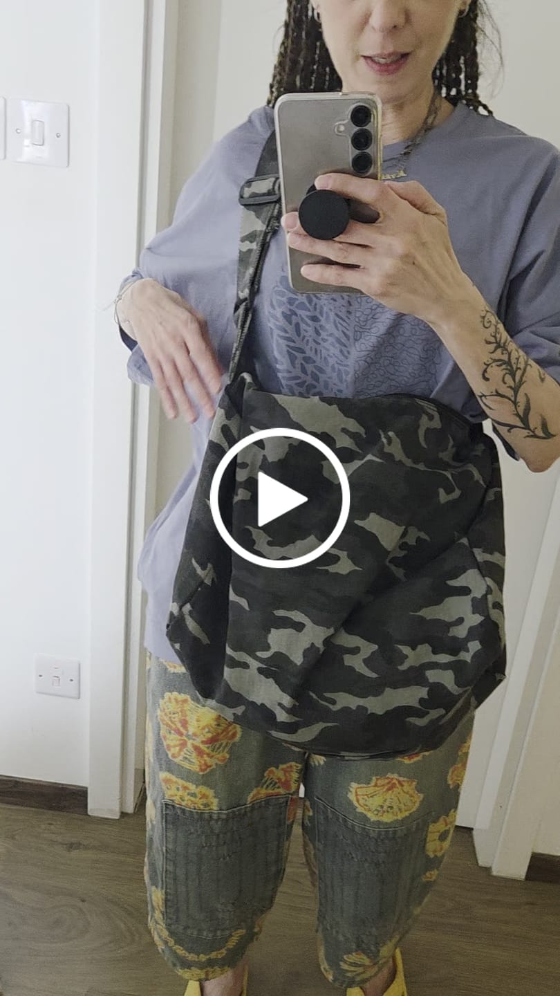 Customer video review of Women Artsy Camouflage Washed Shoulder Bag Crossbody Bag