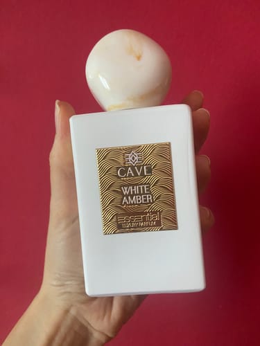 Customer photo review of CAVE - WHITE AMBER