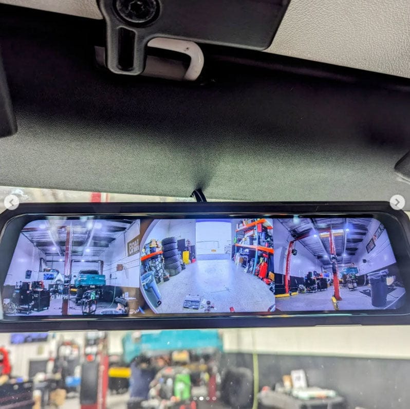 Customer photo review of The Legend 3ch Mirror