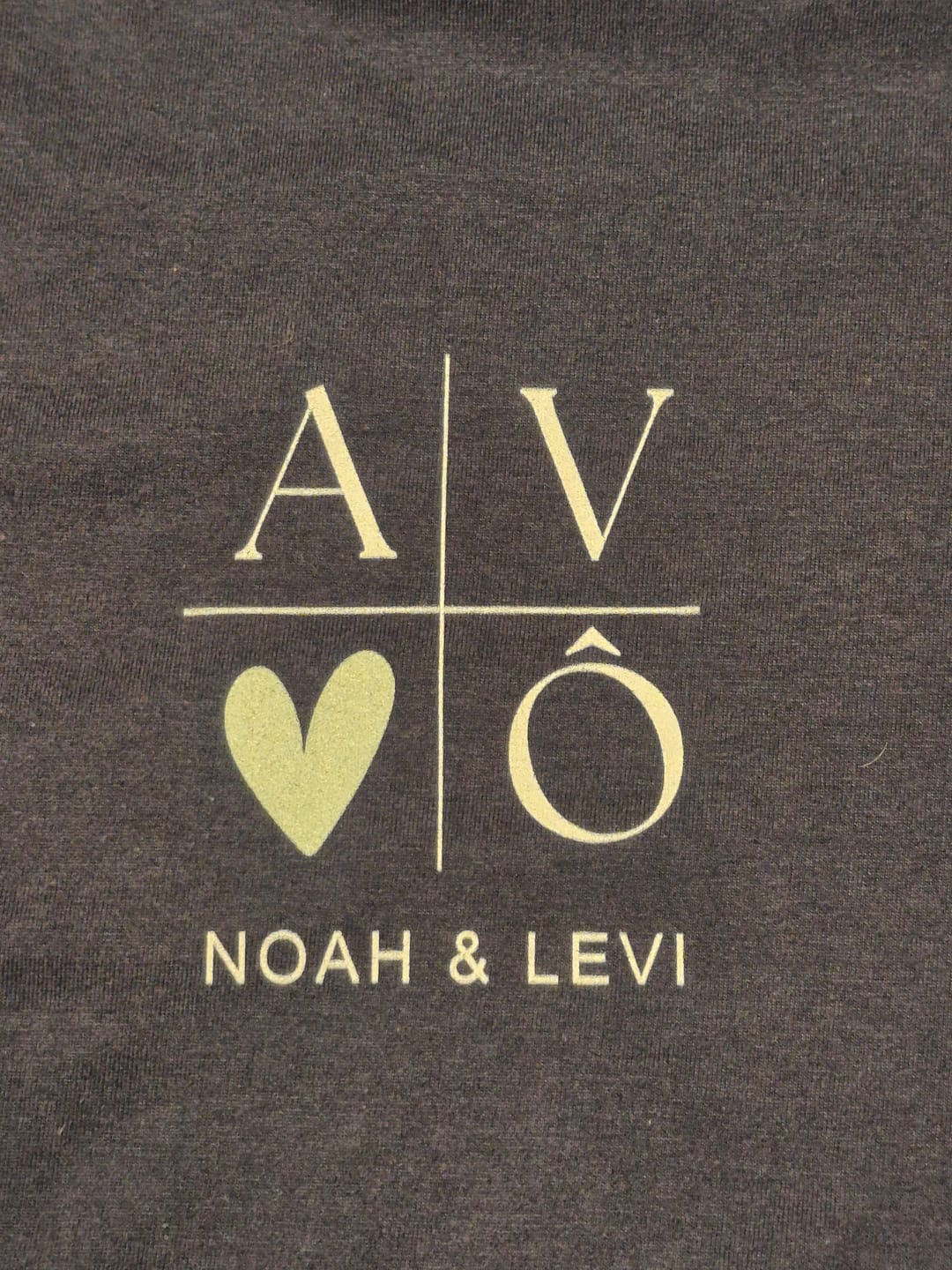 Customer photo review of Camiseta Personalizada AVÔ MINIMALISTA - Algodão 100%