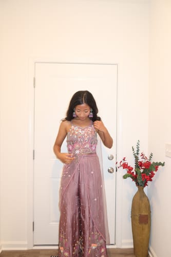 Customer photo review of Women's Lilac Crop Set