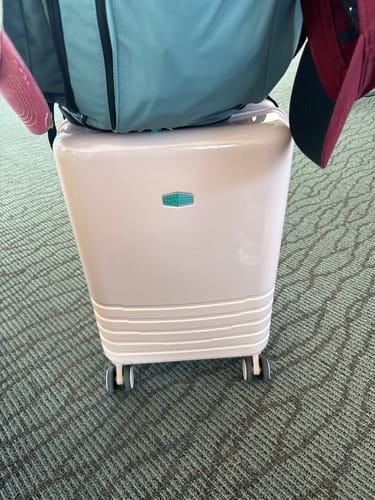 Customer photo review of Getaway 20" Carry-On
