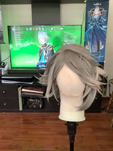 Customer photo review of Genshin Impact Alhaitham Short Silver Hair Basic Wig