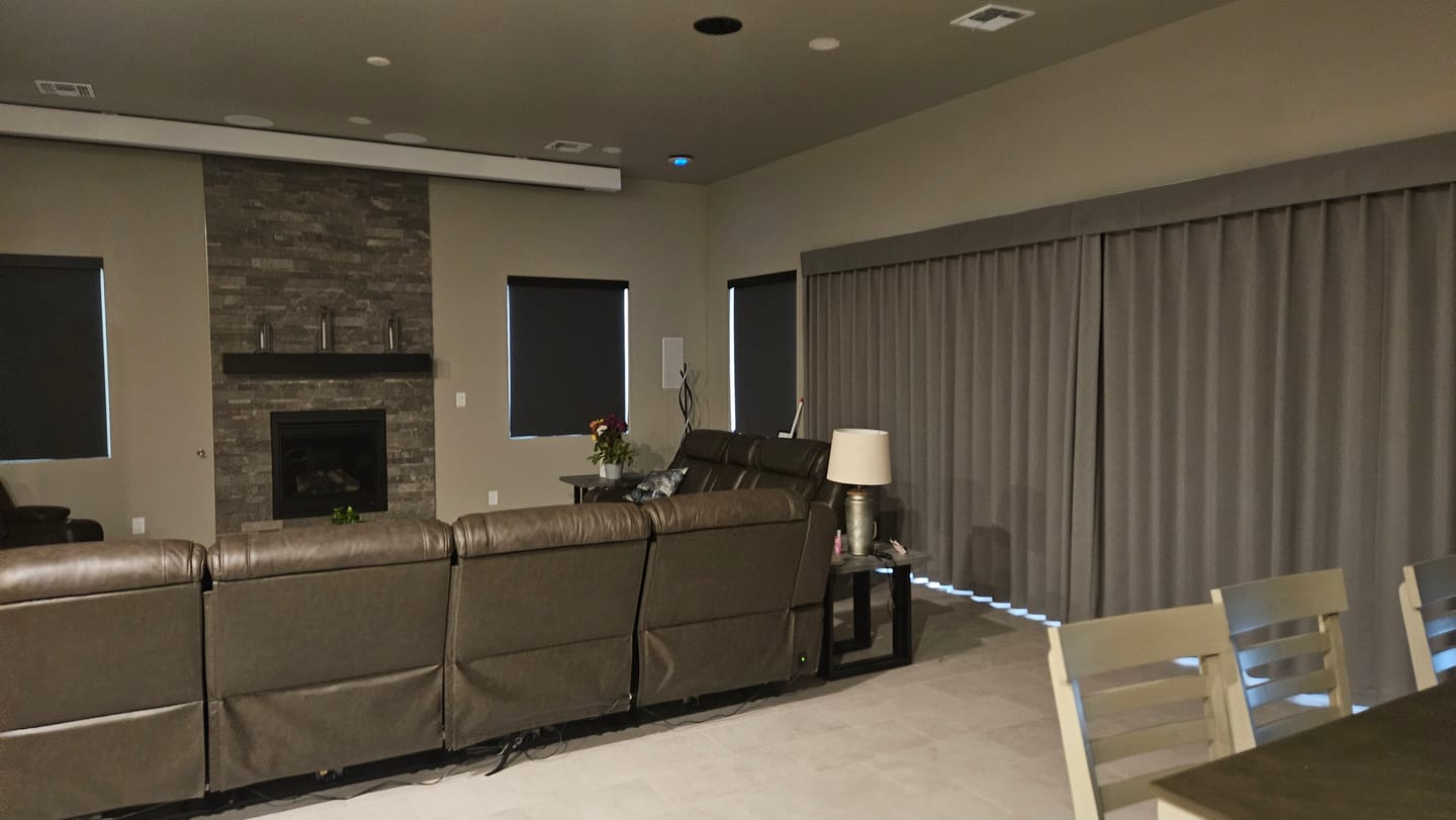 Customer photo review of SmartWings Motorized Roller Shades 100% Blackout Dual-Sided Bouvardia