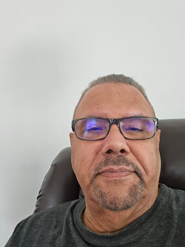 Customer photo review of Instant Dye Shampoo