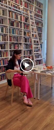 Customer video review of Дамски потник "Шопска свиленица"