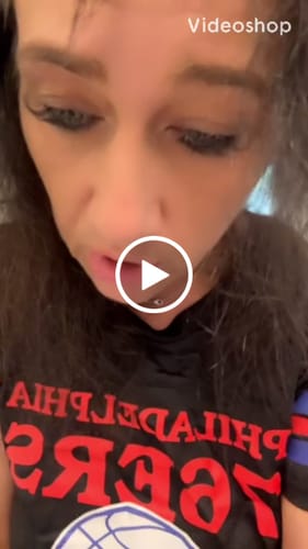 Customer video review of Instant Dye Shampoo for Women