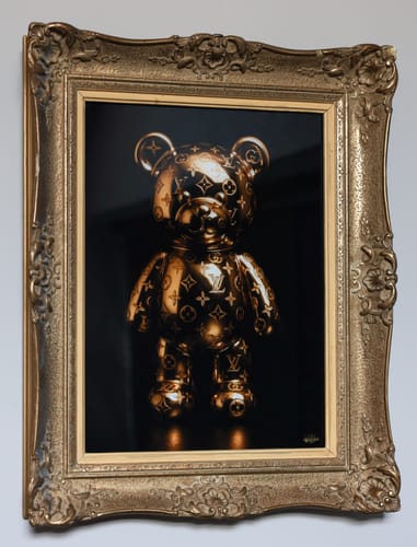 Customer photo review of Golden teddybear the fashion logo edition