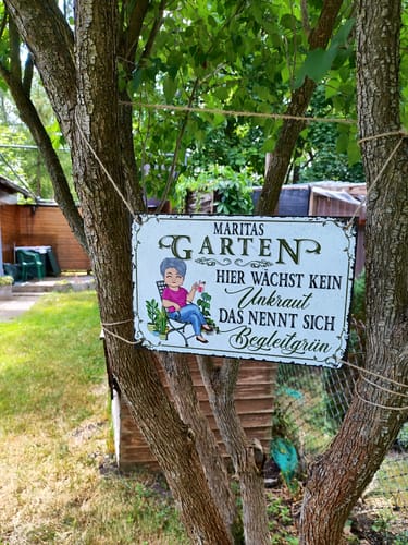 Customer photo review of Personalisiertes Gartenschild mit Namen Anpassbar