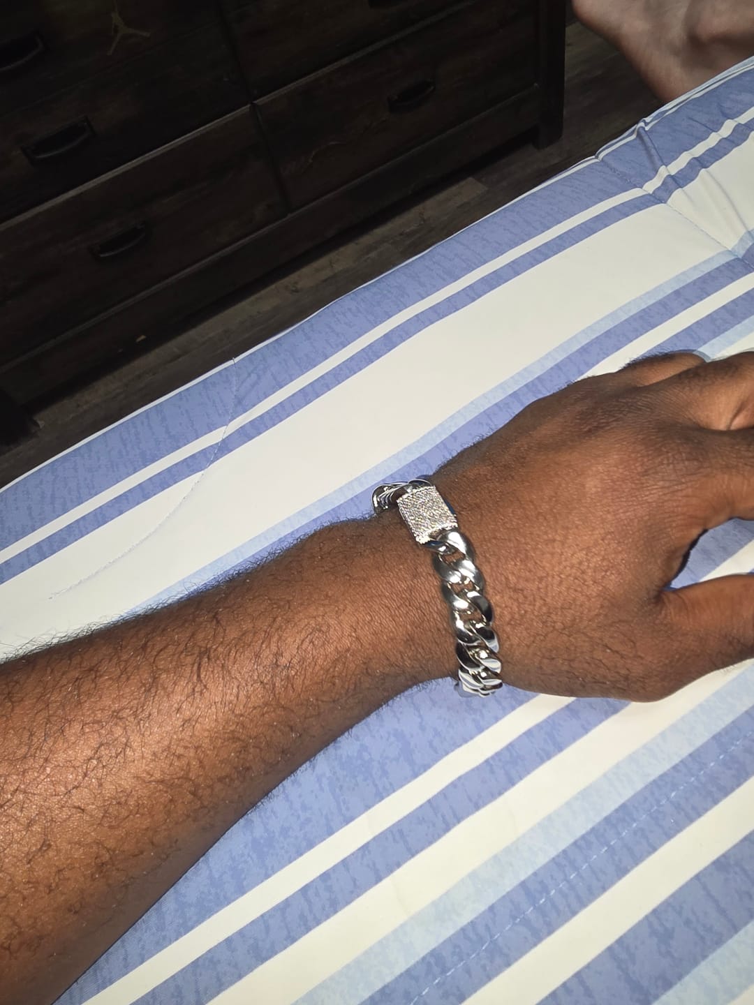 Customer photo review of 10mm-20mm Solid Iced Clasp Miami Cuban Bracelet