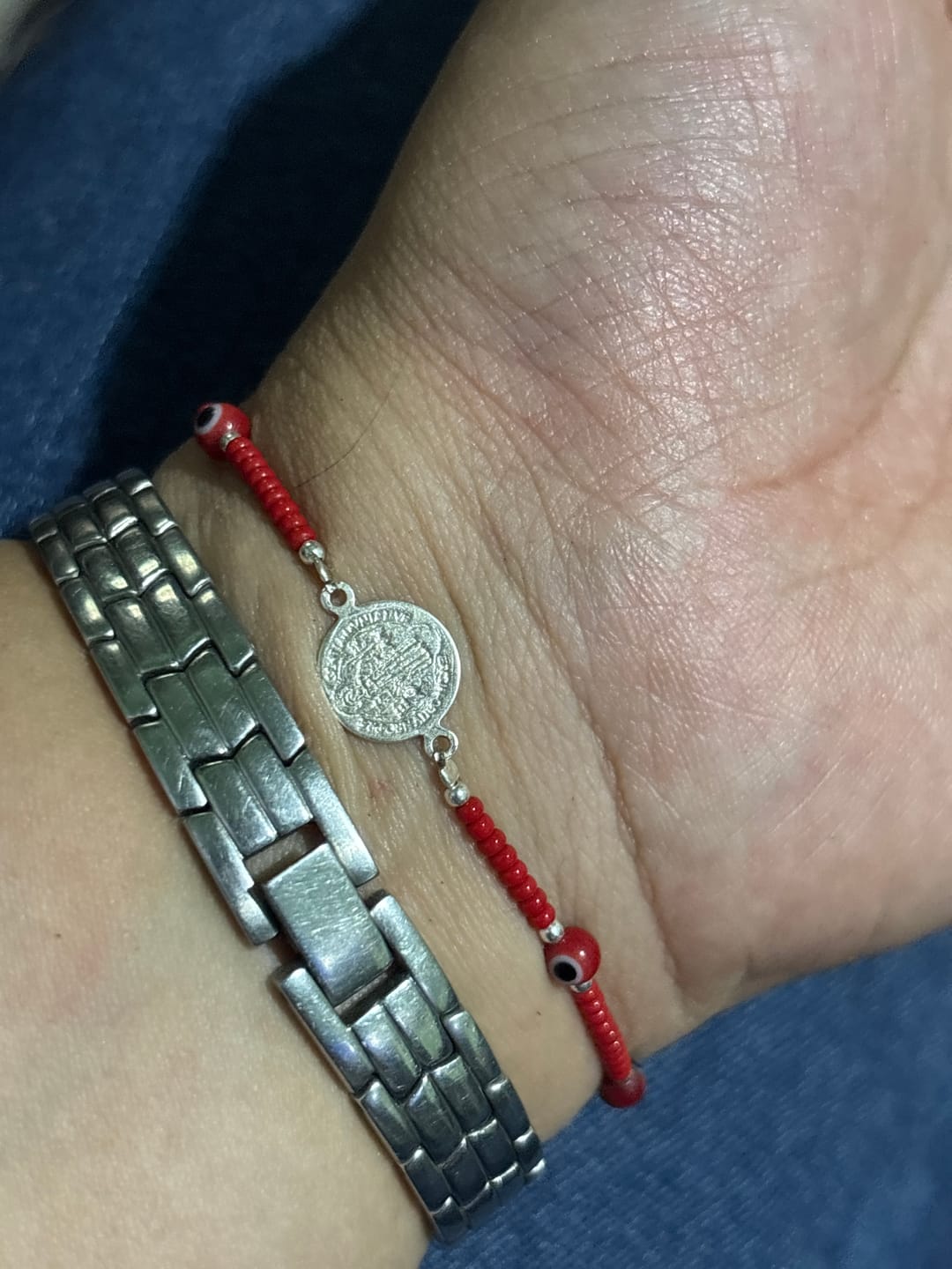 Customer photo review of Pulseras roja turca