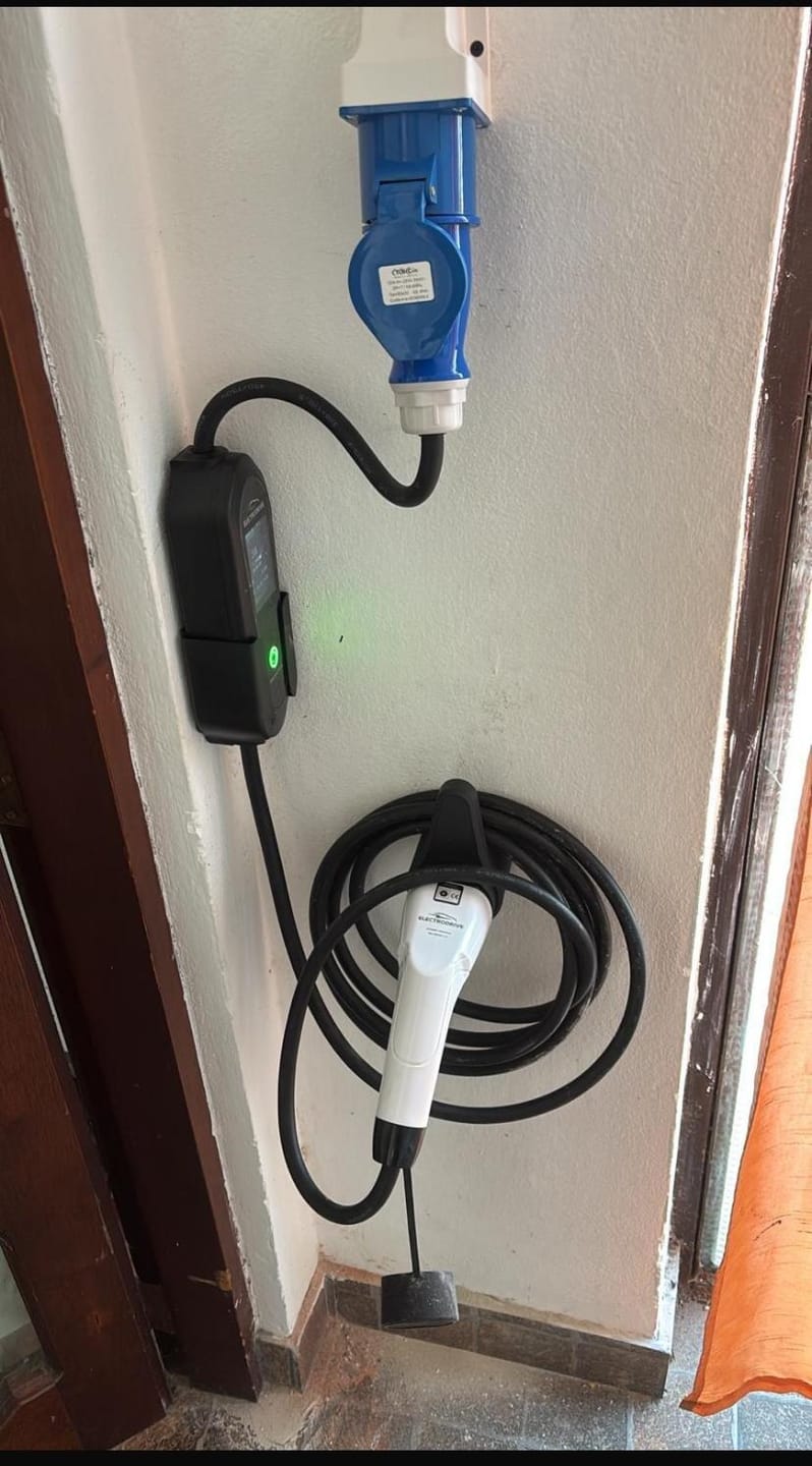 Customer photo review of Cargador Para Vehículo Eléctricos 7kw Tipo 2 Wallbox