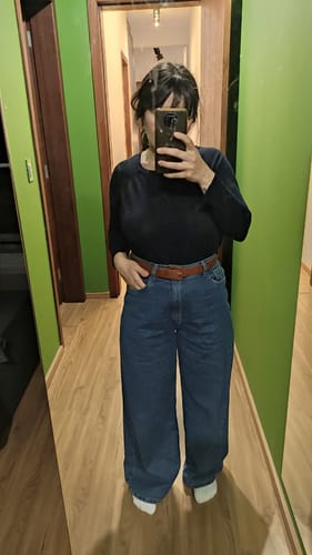 Hanani G. review of Calça Jeans Wide Leg Buriti Azul Médio image 1 out of 1