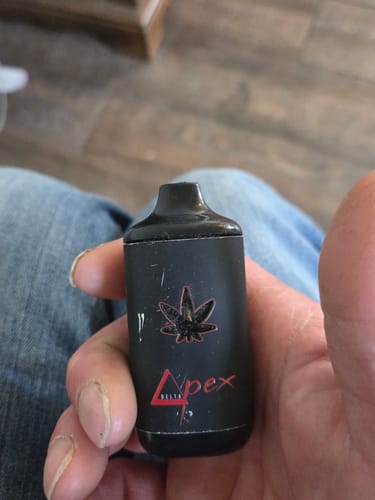 Customer photo review of Blue Dream Disposable Premium Vape Pen Mushroom Blend 6000mg - Sativa