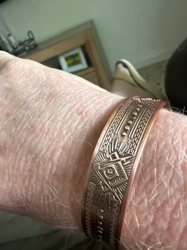 Customer photo review of MasonicMan Engraved Square and Compass Pure Copper Bracelet