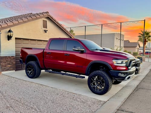 Customer photo review of Rough Country 33430A 6 Inch Lift Kit | Ram 1500 4WD (2019-2024)