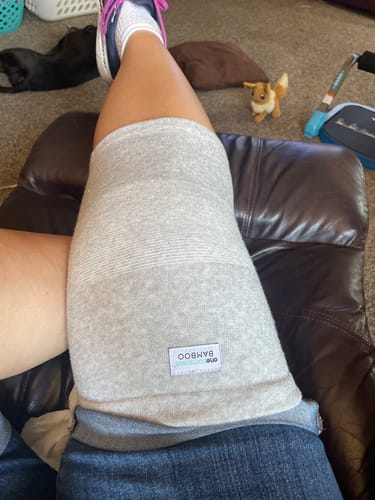 Customer photo review of Premium Bamboo Knee Sleeve (Single)