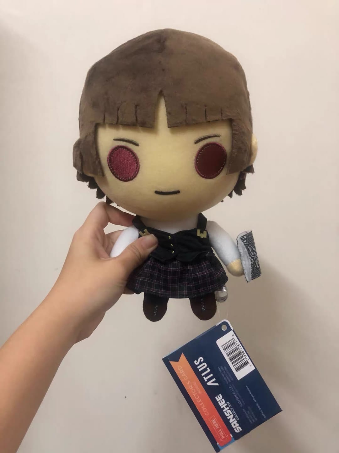 Customer photo review of Persona 5 - Makoto Niijima Collector's Plush