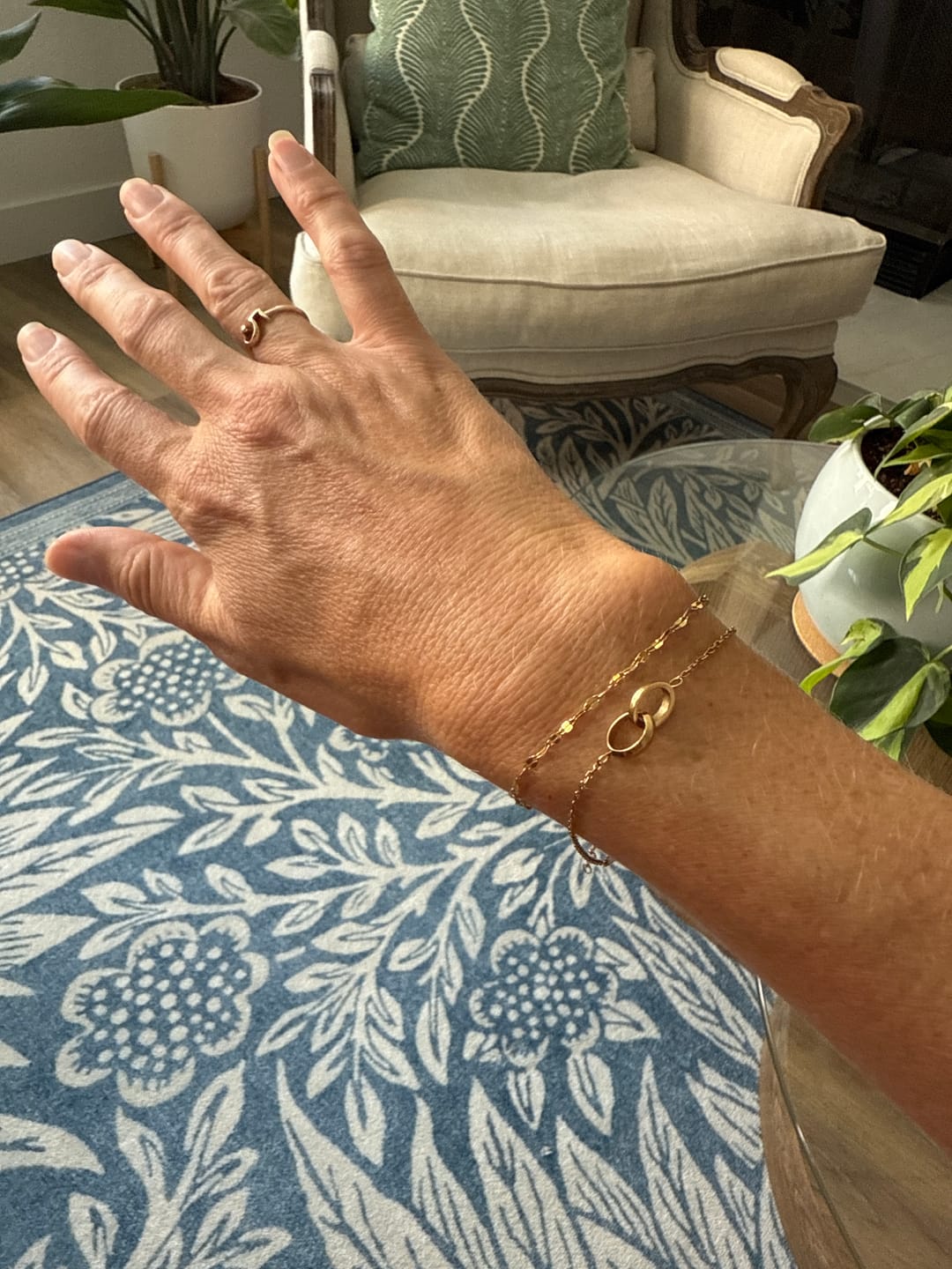 Customer photo review of Linked Bracelet