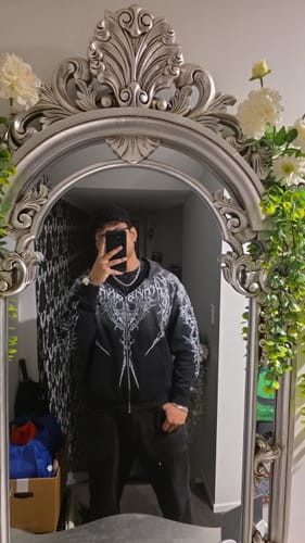 Customer photo review of Nocturnal Oversized Zip-up Hoodie [DUSK]