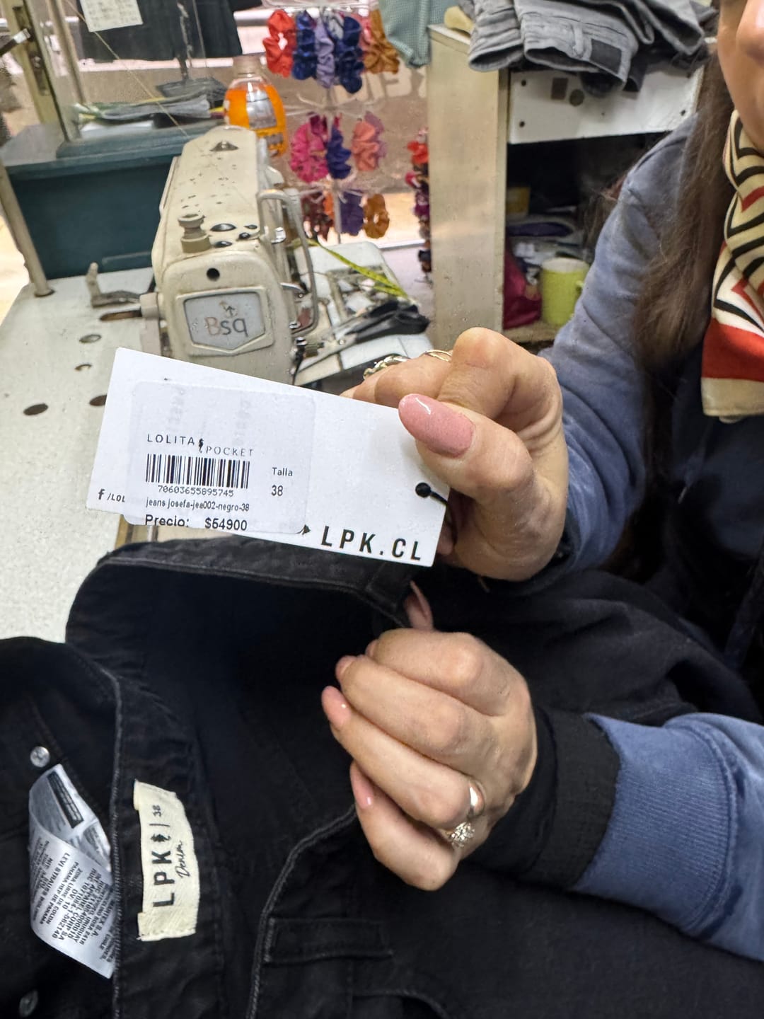 Customer photo review of JEANS JOSEFA Wide Leg negro