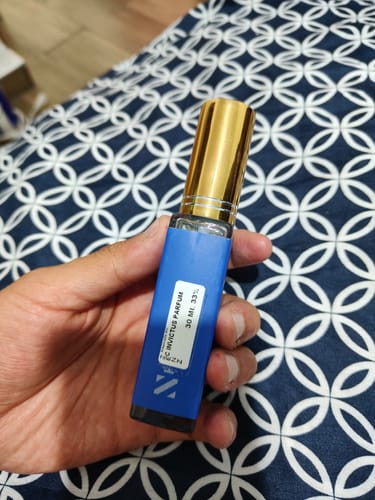Customer photo review of MPerfume Tendencia C INVICTUS PARFUM NUEVO JUNIO 2024 zenz