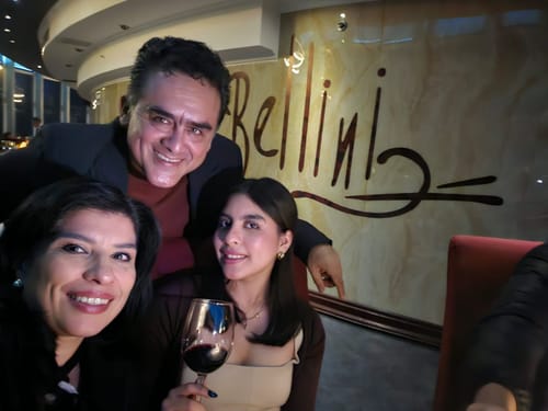 Customer photo review of Grupos Menú Vicenzo