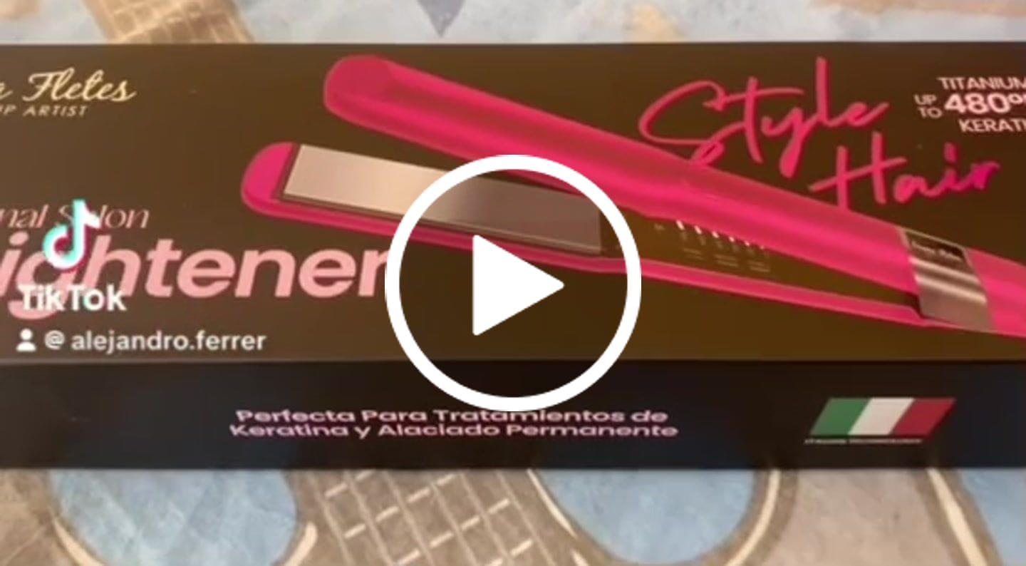 Customer video review of Plancha Profesional Titanium con Tecnología Italiana Diana Fletes