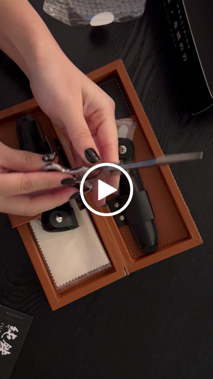Customer video review of Juntetsu Professional Sword Haircutting Shear