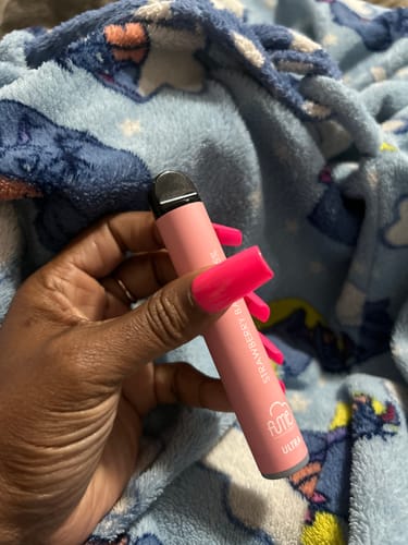 Customer photo review of Fume Ultra 2500 Puffs