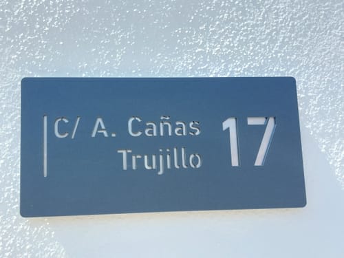 Customer photo review of Numero civico e testo modello Stencil Horizontal