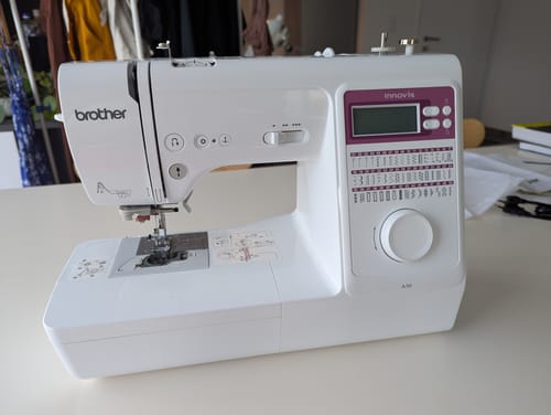 Mathilde H. review of BROTHER Innovis A50 image 1 out of 1