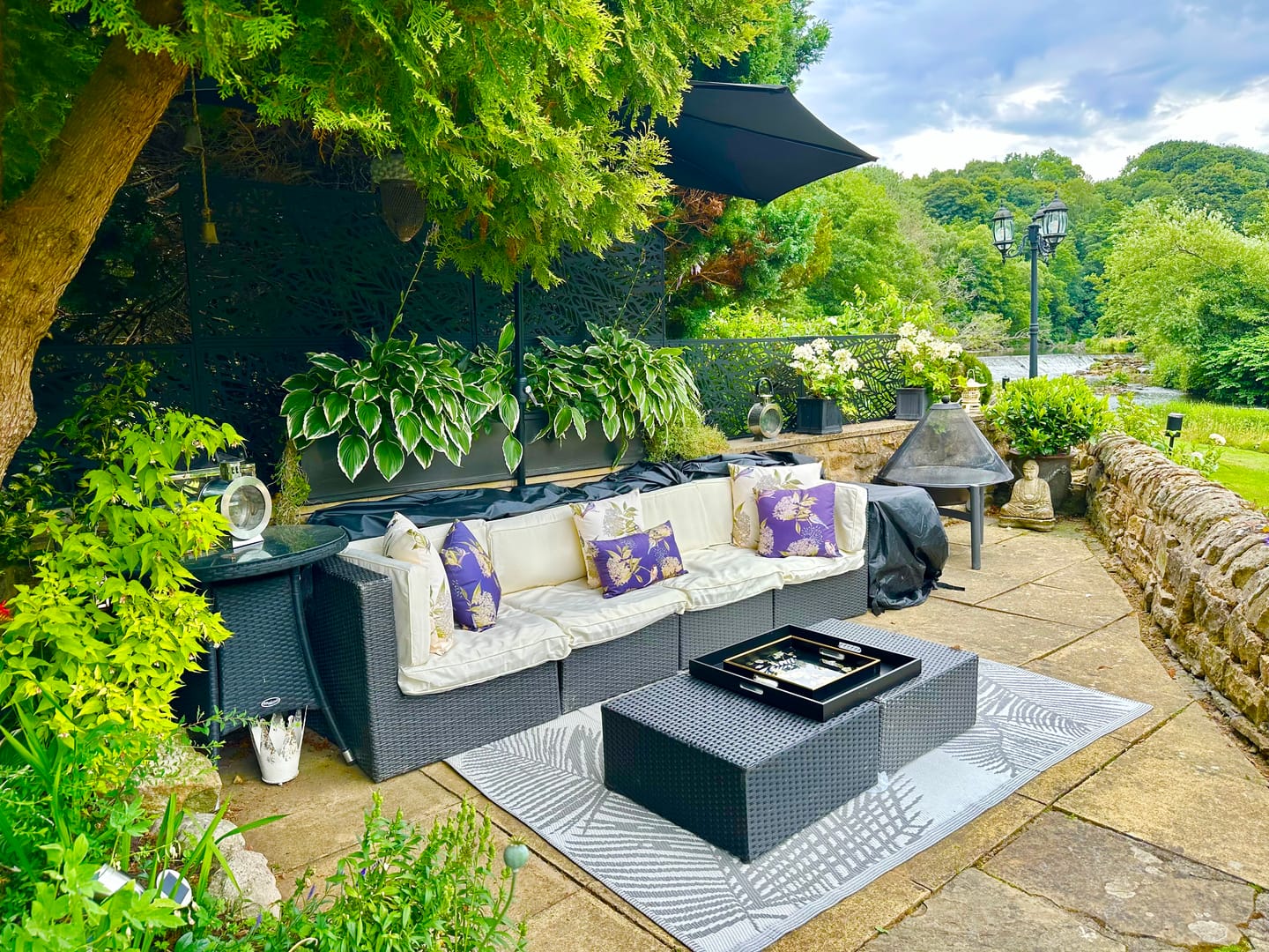 Customer photo review of Outdoor Garden Waterproof Cushion - Bird on Elderflower