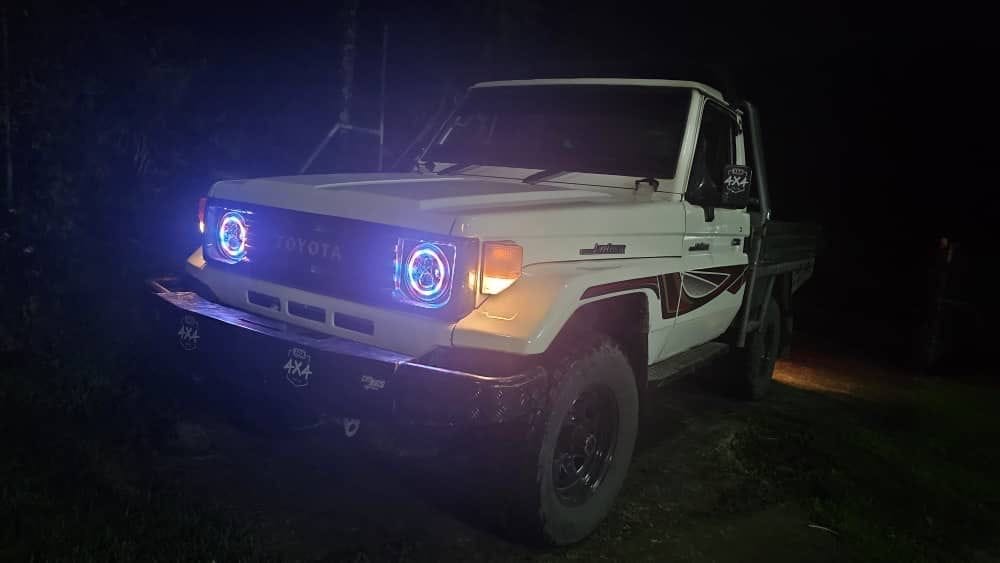 Customer photo review of 7" 'Halo' LED Colour Chasing Headlights