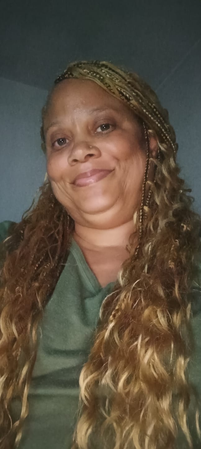 Customer photo review of #27 Honey Blonde Loose Deep Wave Bulk Hair Extensions for Braiding