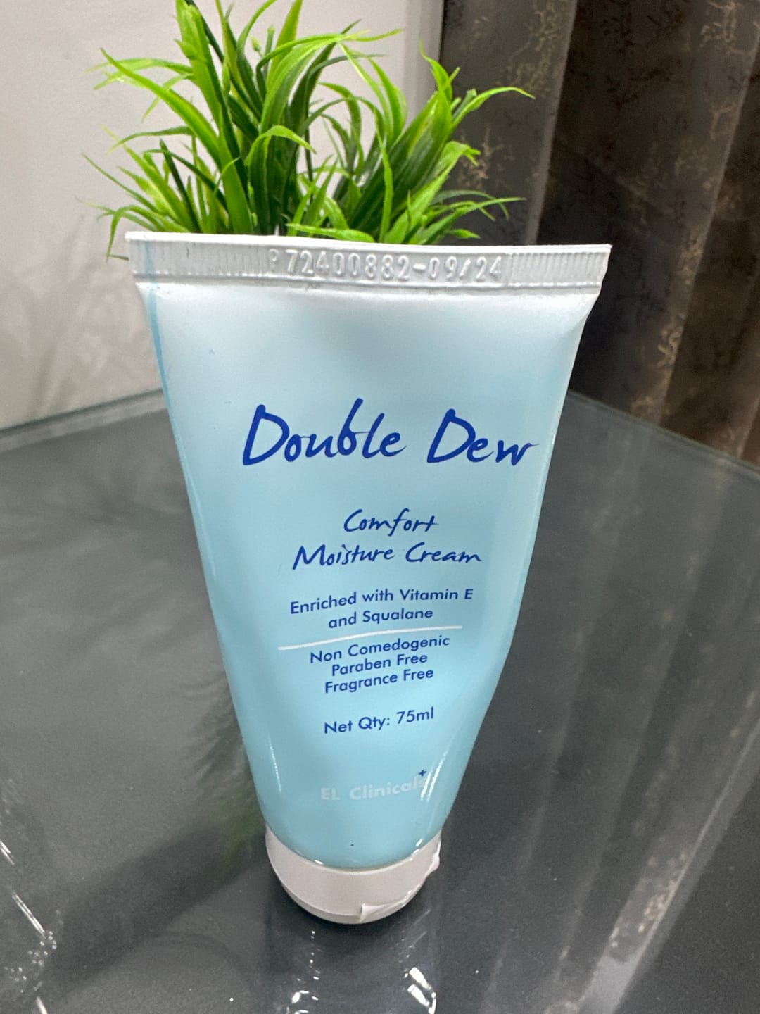 Customer photo review of Double Dew Comfort moisture Cream