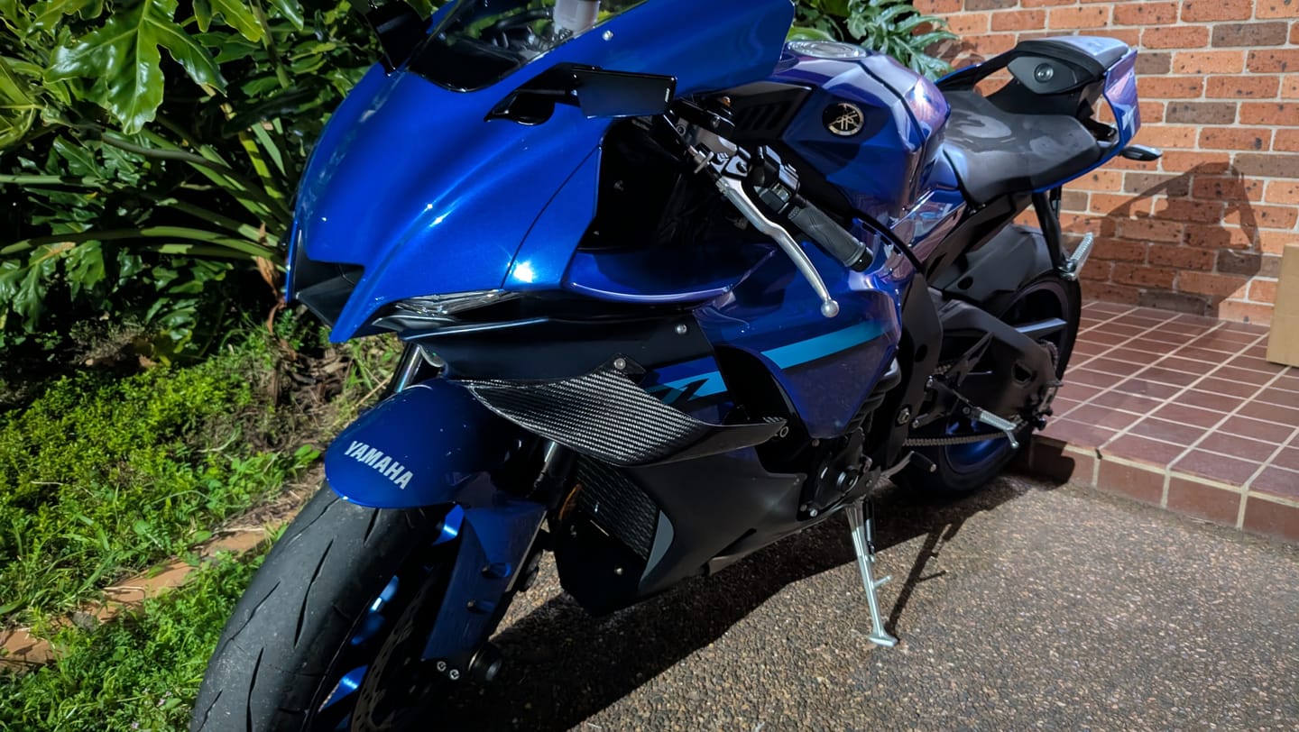 Customer photo review of Fork Axle Sliders for Yamaha R6 / R1 / MT10 & More