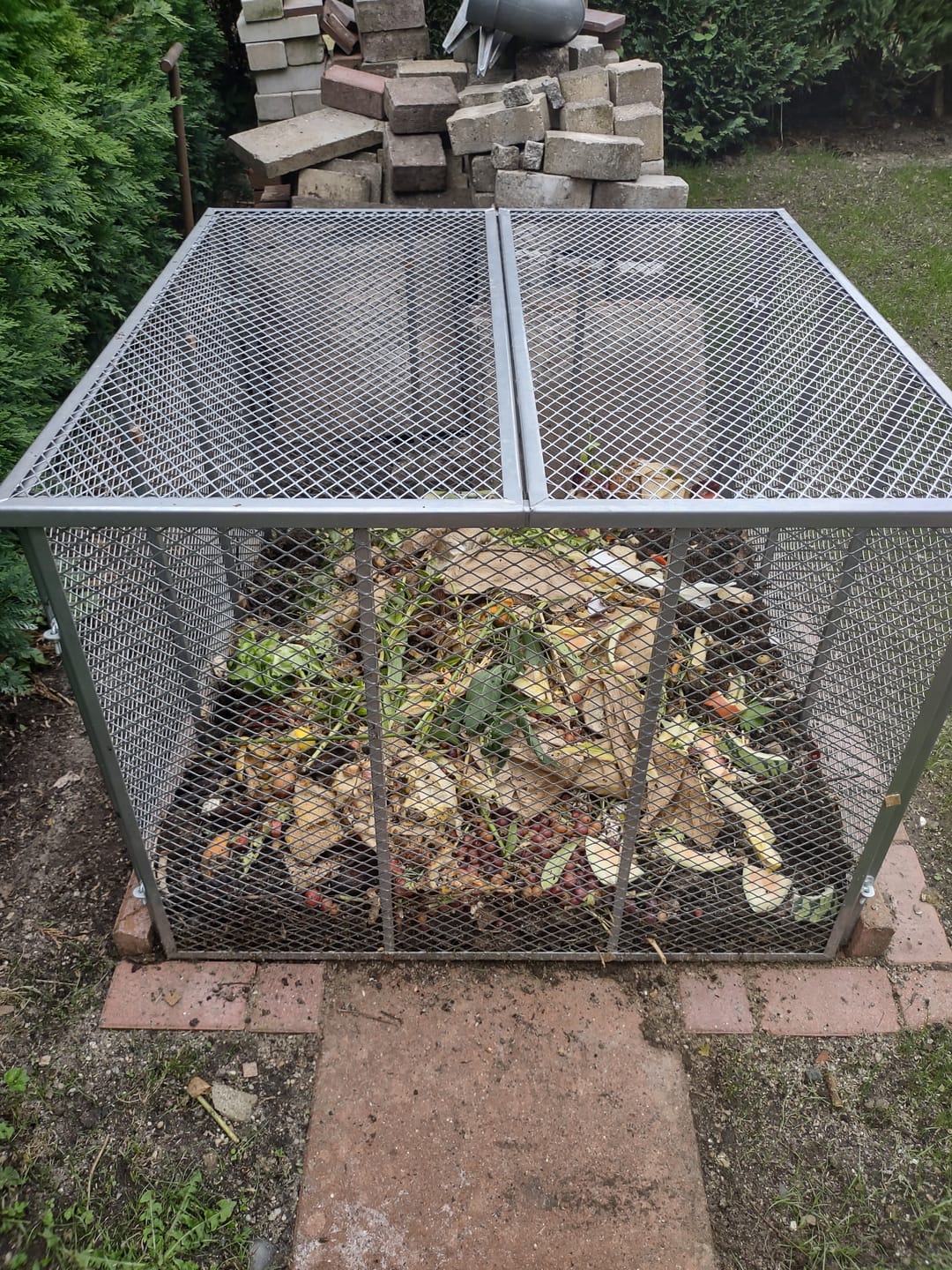 Customer photo review of Komposter Metall 450L/ 750L