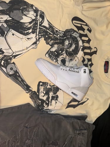 Customer photo review of Godspeed Mankind vs AI 3 Tee Bone/Black