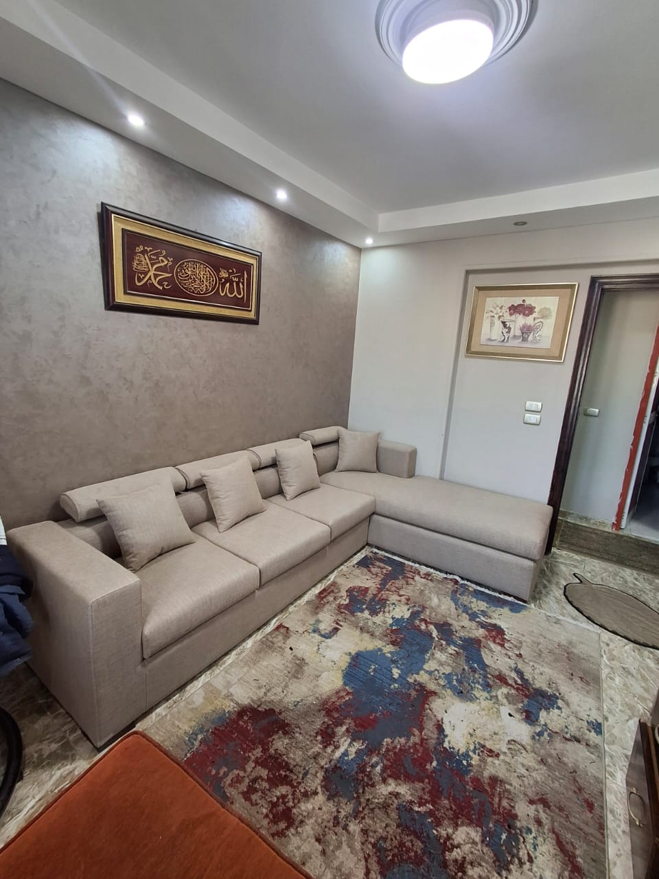 Customer photo review of ركنة رمادي غامق مودرن – sz1017