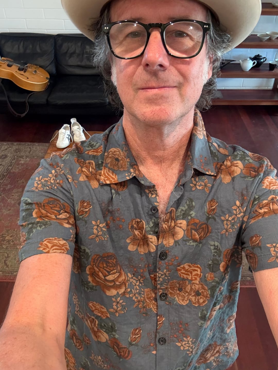 Customer photo review of Herren Retro Urlaub Kurzarm Hemd