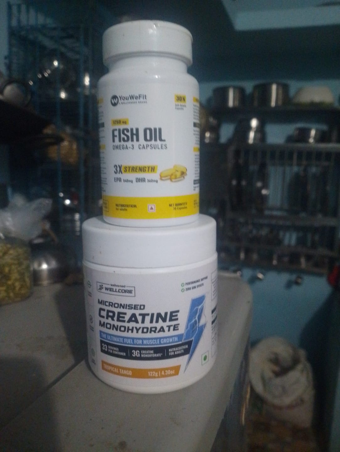 Customer photo review of Wellcore Creatine Monohydrate (Tropical Tango, 33 Servings) + YouWeFit Omega-3 Triple Strength Fish Oil (1250mg, 30 Capsules)