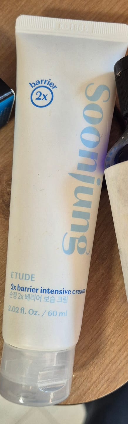 Customer photo review of Nomierinošs aizsargbarjeras krēms Etude House SoonJung 2x Barrier Intensive Cream
