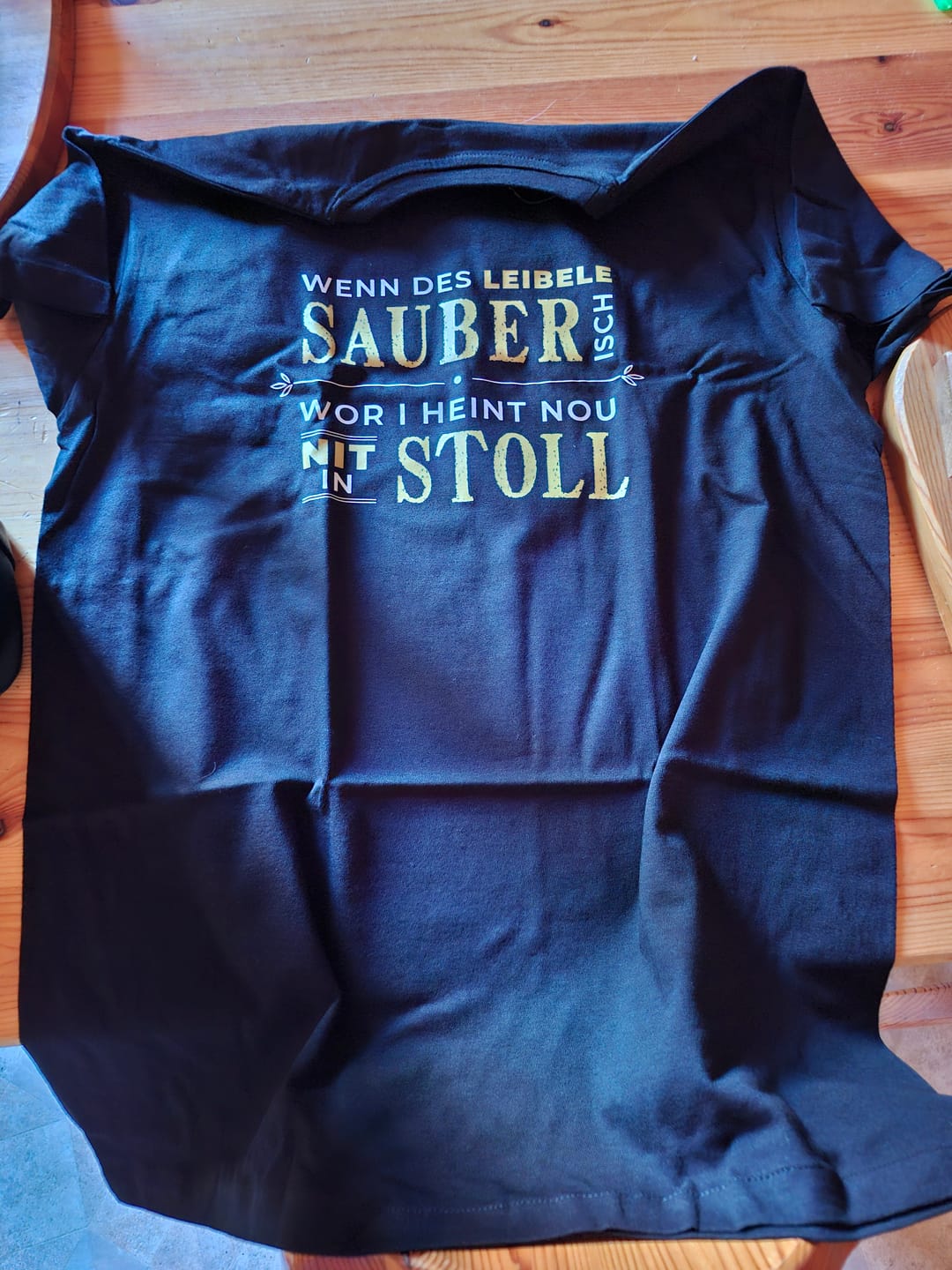 Customer photo review of Stoll Leibele - Unisex Shirt Premium