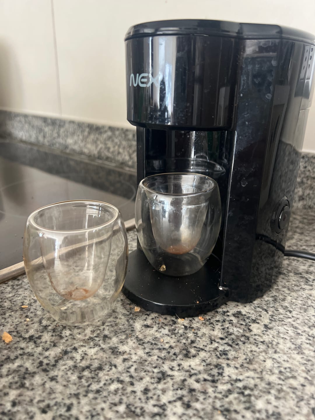 Customer photo review of Set 6 Tazas Espresso Doble Pared 80ml Frio Caliente Sin Asa