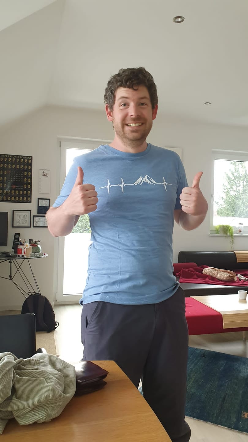 Customer photo review of Herzschlag Berge - Herren Premium Organic Shirt